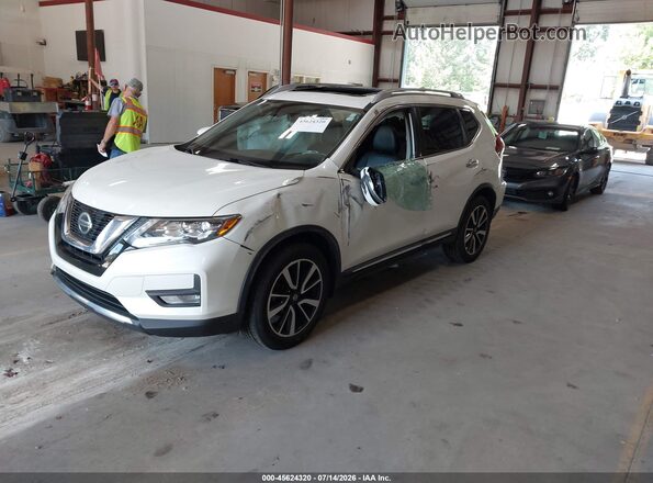 5N1AT2MV1LC768534 2020 NISSAN ROGUE Белый Передняя левая четверть