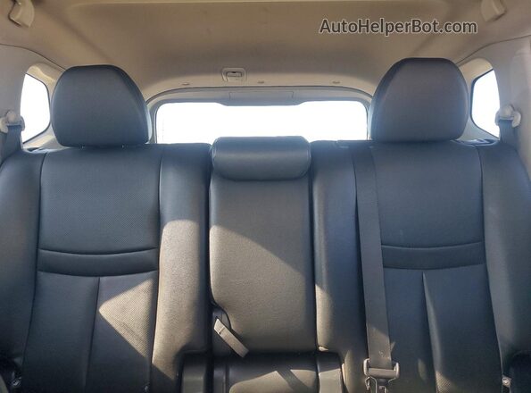 5N1AT2MV2GC880801 2016 NISSAN ROGUE White Вид задніх сидінь