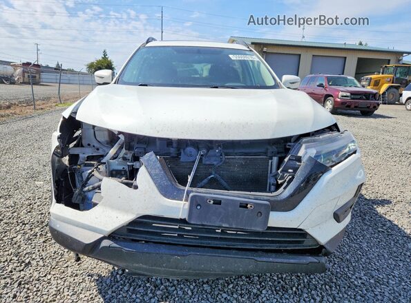 5N1AT2MV2HC758442 2017 NISSAN ROGUE White Widok z przodu