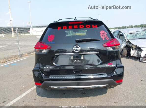 5N1AT2MV2HC888981 2017 NISSAN ROGUE Black 