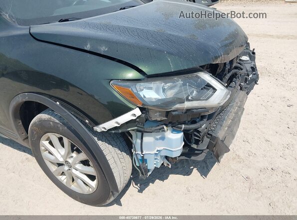 5N1AT2MV2JC758236 2018 NISSAN ROGUE Green 