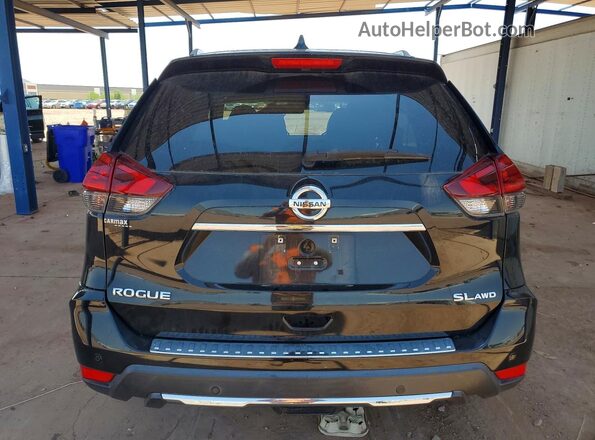5N1AT2MV2LC785861 2020 NISSAN ROGUE Black Widok z tyłu