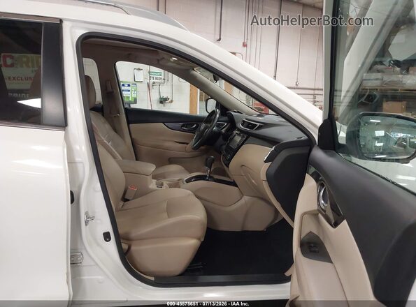 5N1AT2MV3GC742166 2016 NISSAN ROGUE White Вид салону спереду