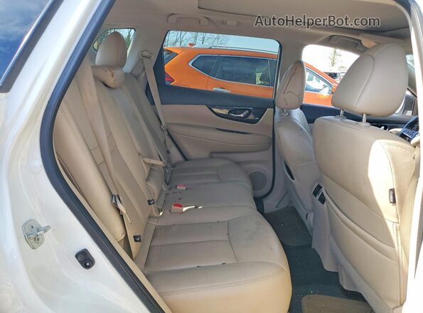 5N1AT2MV3HC848876 2017 NISSAN ROGUE White Vista interior trasera