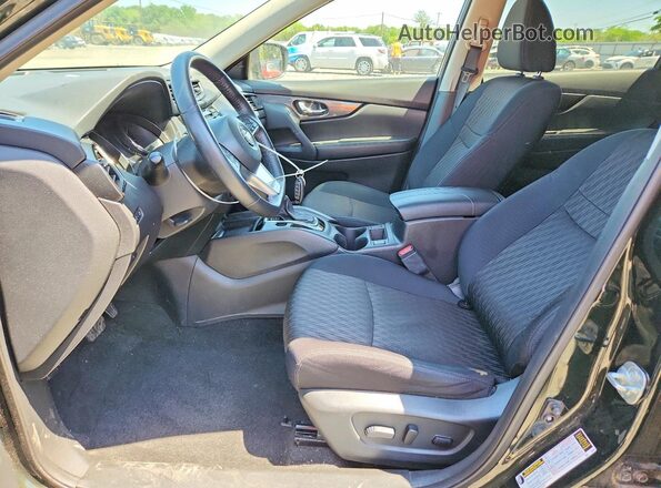 5N1AT2MV3JC831954 2018 NISSAN ROGUE Green Widok wnętrza z przodu