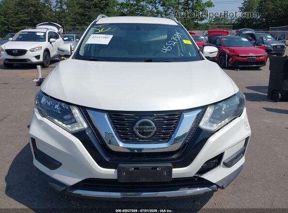 5N1AT2MV3JC841352 2018 NISSAN ROGUE White Vista interior trasera