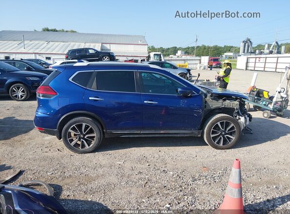 5N1AT2MV4HC817829 2017 NISSAN ROGUE Синий Вид задней части салона