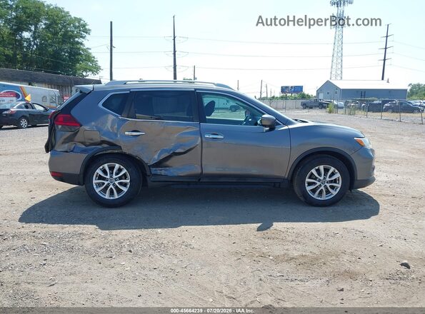 5N1AT2MV4HC842603 2017 NISSAN ROGUE Gray Widok wnętrza z tyłu