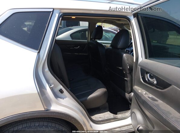 5N1AT2MV4JC713671 2018 NISSAN ROGUE Silver Вид наклейки з VIN-кодом
