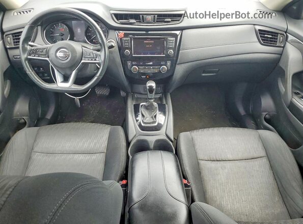 5N1AT2MV4JC748470 2018 NISSAN ROGUE Gray Dashboard view