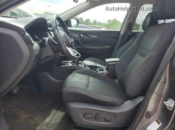 5N1AT2MV4JC748470 2018 NISSAN ROGUE Gray Front interior view