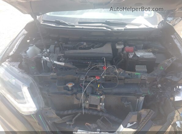 5N1AT2MV4JC767911 2018 NISSAN ROGUE Green Rear view