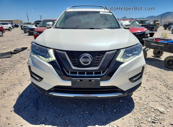 5N1AT2MV4JC772736 2018 NISSAN ROGUE White Front view