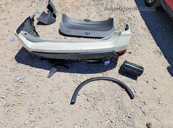 5N1AT2MV4JC772736 2018 NISSAN ROGUE White Engine compartment view