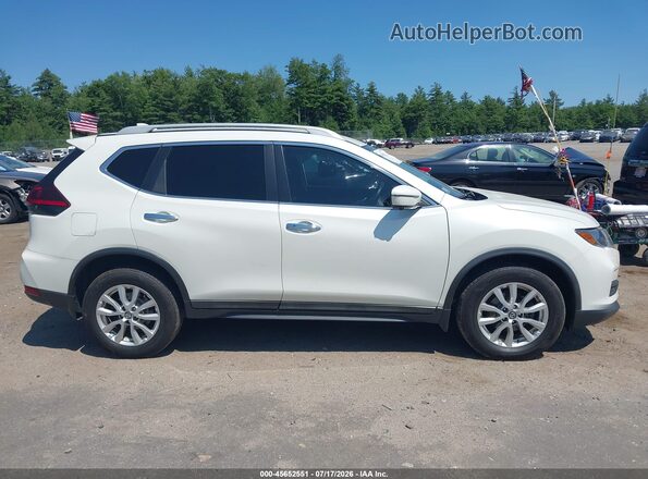 5N1AT2MV4JC814614 2018 NISSAN ROGUE White 360 interior view