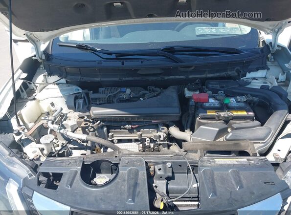 5N1AT2MV4JC814614 2018 NISSAN ROGUE White Rear view