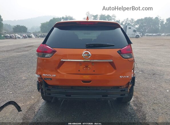 5N1AT2MV4JC827766 2018 NISSAN ROGUE Orange 
