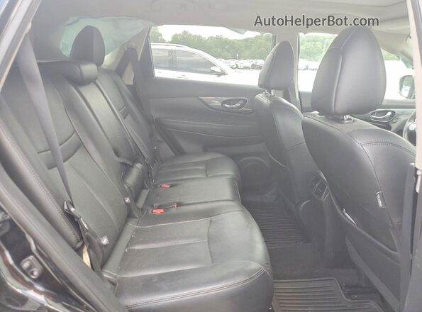5N1AT2MV5GC759955 2016 NISSAN ROGUE Black Вид задньої частини салону