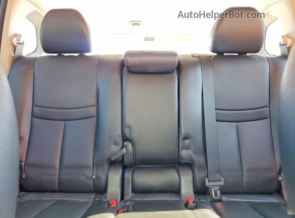 5N1AT2MV5GC760751 2016 NISSAN ROGUE White Rear seats view