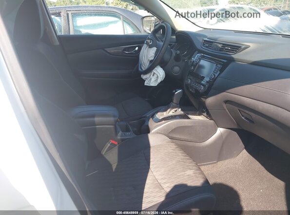 5N1AT2MV5JC819126 2018 NISSAN ROGUE White Սալոնի դիմացի տեսք