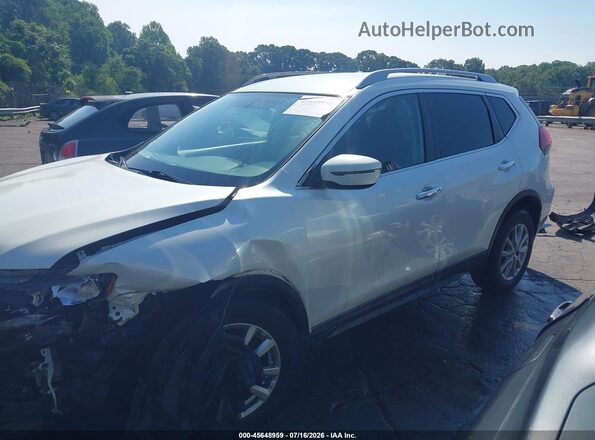 5N1AT2MV5JC819126 2018 NISSAN ROGUE White Սալոնի 360 աստիճան տեսք