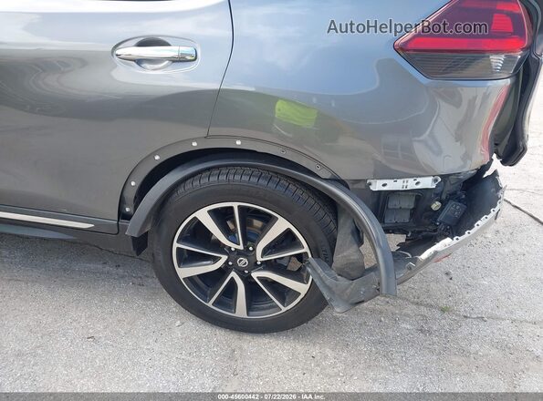 5N1AT2MV5LC779391 2020 NISSAN ROGUE Серебряный Вид спереди