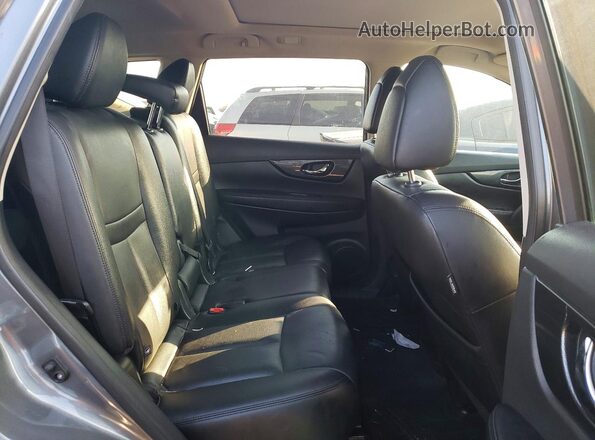 5N1AT2MV6GC736927 2016 NISSAN ROGUE Gray Rear interior view