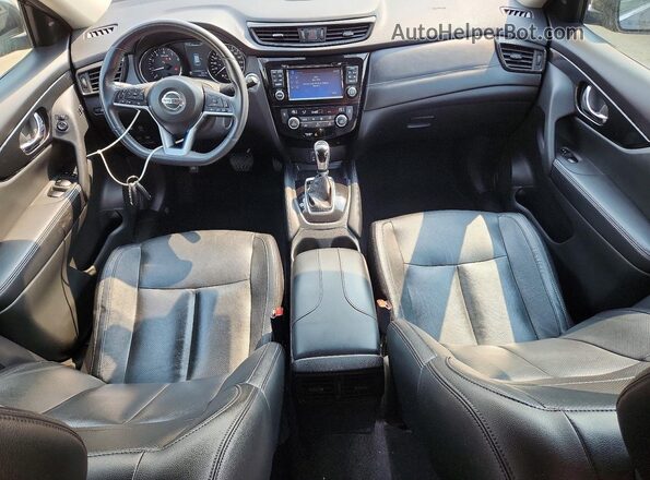 5N1AT2MV6HC759349 2017 NISSAN ROGUE Black Dashboard view
