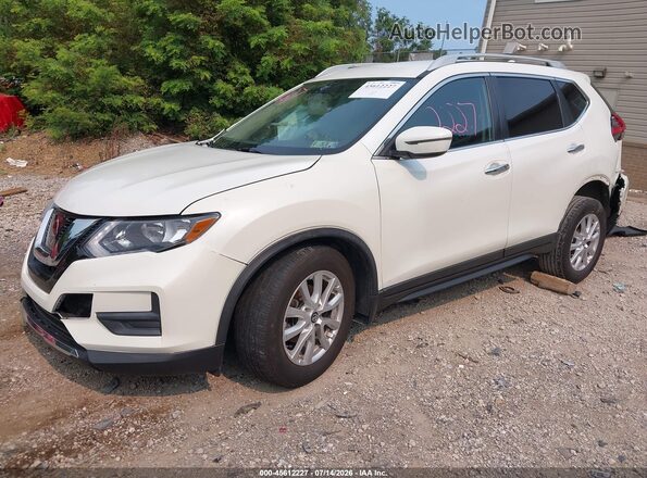 5N1AT2MV6HC873531 2017 NISSAN ROGUE White Przód lewy