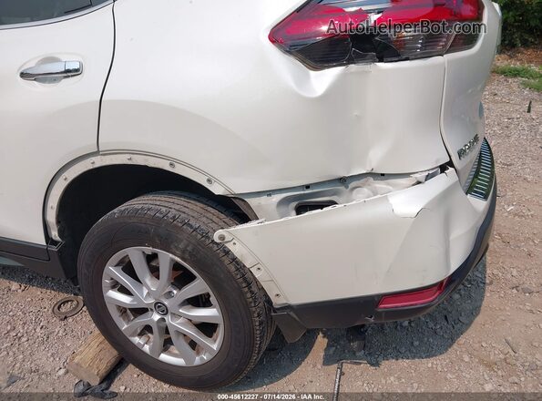5N1AT2MV6HC873531 2017 NISSAN ROGUE White Widok z przodu
