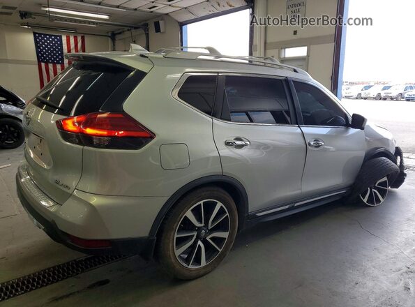 5N1AT2MV6HC874954 2017 NISSAN ROGUE Серебряный Задняя правая четверть
