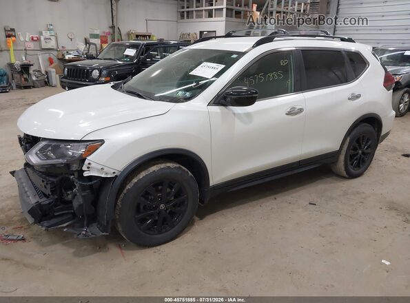 5N1AT2MV6JC727880 2018 NISSAN ROGUE White Przód lewy