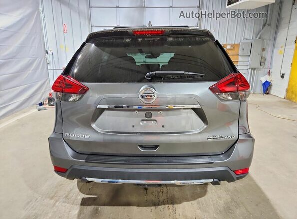 5N1AT2MV6KC818794 2019 NISSAN ROGUE Серый Вид сзади