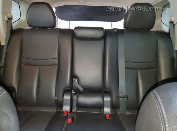 5N1AT2MV7GC741523 2016 NISSAN ROGUE Silver Rear seats view