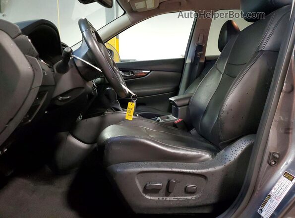 5N1AT2MV7HC887146 2017 NISSAN ROGUE Серый Вид салона спереди