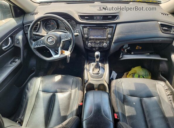 5N1AT2MV7HC889141 2017 NISSAN ROGUE Белый Вид панели приборов