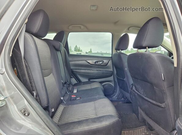 5N1AT2MV7JC701563 2018 NISSAN ROGUE Gray Rear interior view