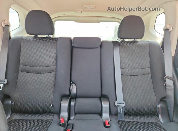 5N1AT2MV7JC716595 2018 NISSAN ROGUE Maroon Rear seats view