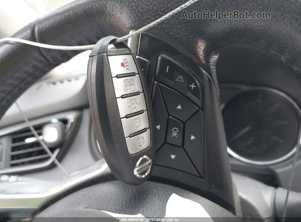 5N1AT2MV7KC772893 2019 NISSAN ROGUE White Vista del salpicadero