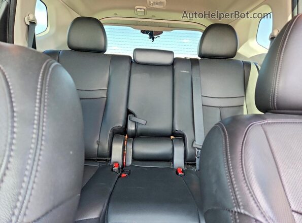 5N1AT2MV7KC826077 2019 NISSAN ROGUE Gray Rear seats view