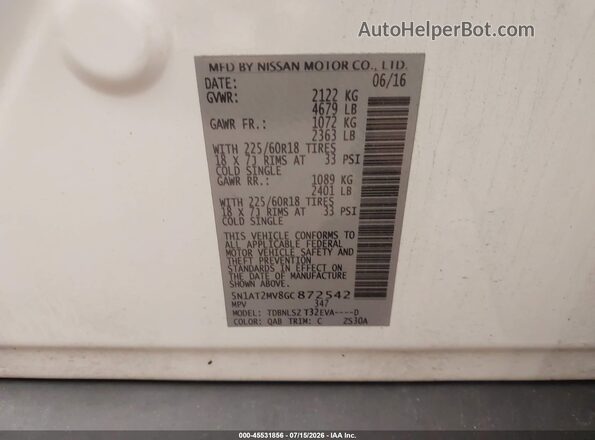 5N1AT2MV8GC872542 2016 NISSAN ROGUE White Engine compartment view