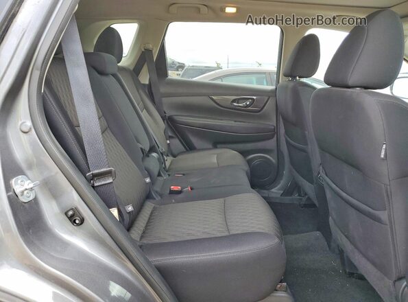 5N1AT2MV8HC762737 2017 NISSAN ROGUE Gray Rear interior view