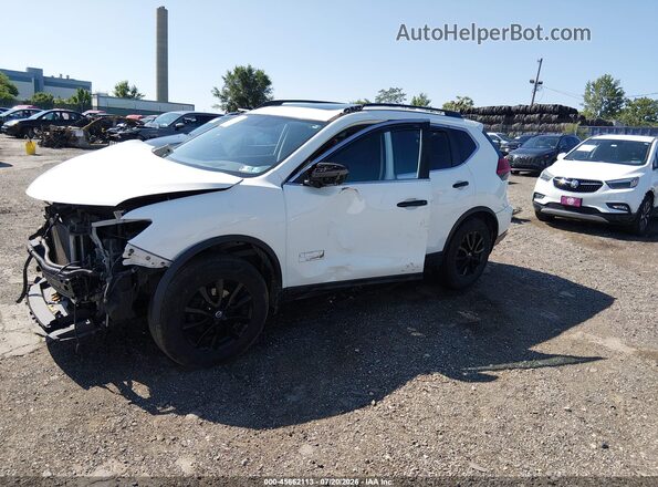 5N1AT2MV8HC767257 2017 NISSAN ROGUE White წინა მარცხენა ხედი სამი მეოთხედიდან