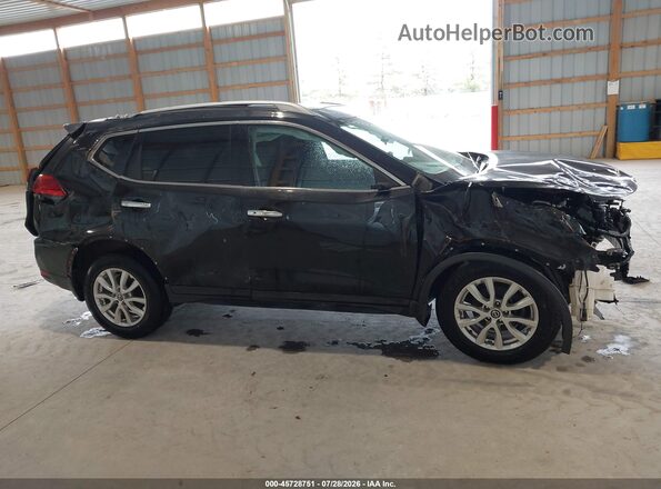 5N1AT2MV8HC828722 2017 NISSAN ROGUE Black 