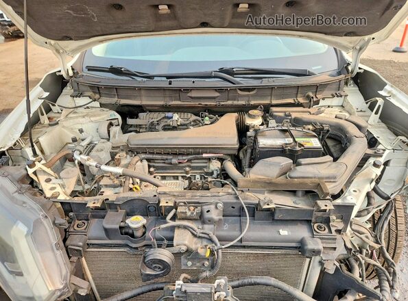 5N1AT2MV8HC844791 2017 NISSAN ROGUE White ძრავის განყოფილების ხედი