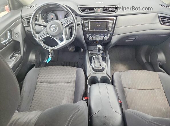 5N1AT2MV8JC825812 2018 NISSAN ROGUE Gray Widok deski rozdzielczej