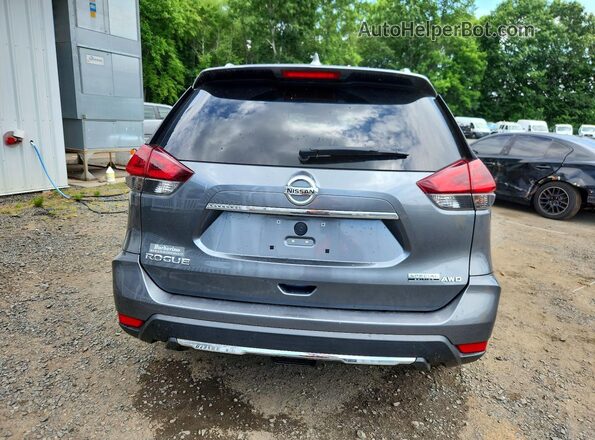5N1AT2MV8LC752122 2020 NISSAN ROGUE Серебряный Вид сзади