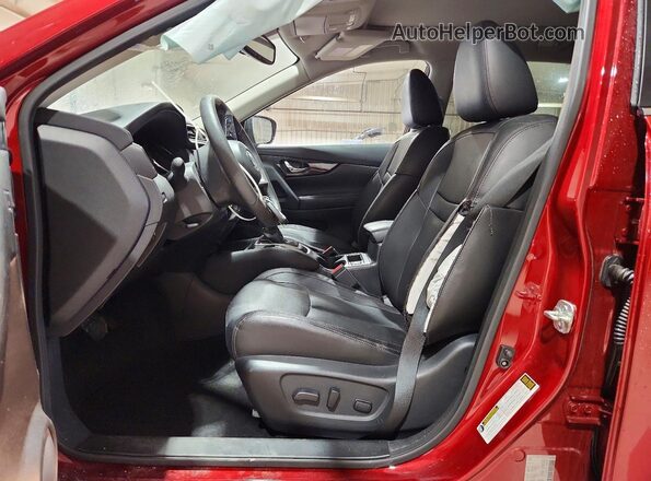 5N1AT2MV8LC778168 2020 NISSAN ROGUE Burgundy Front interior view