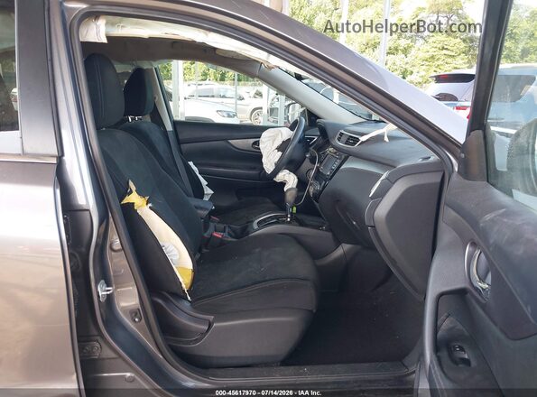 5N1AT2MV9GC774216 2016 NISSAN ROGUE Gray Front interior view