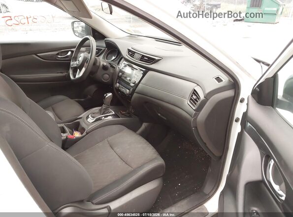 5N1AT2MV9HC755652 2017 NISSAN ROGUE Белый Вид салона спереди